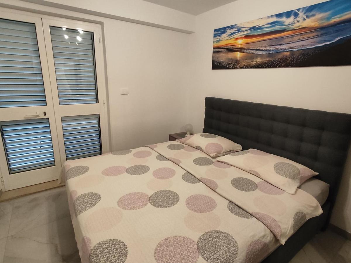 Apartments Samec Izola Exterior photo